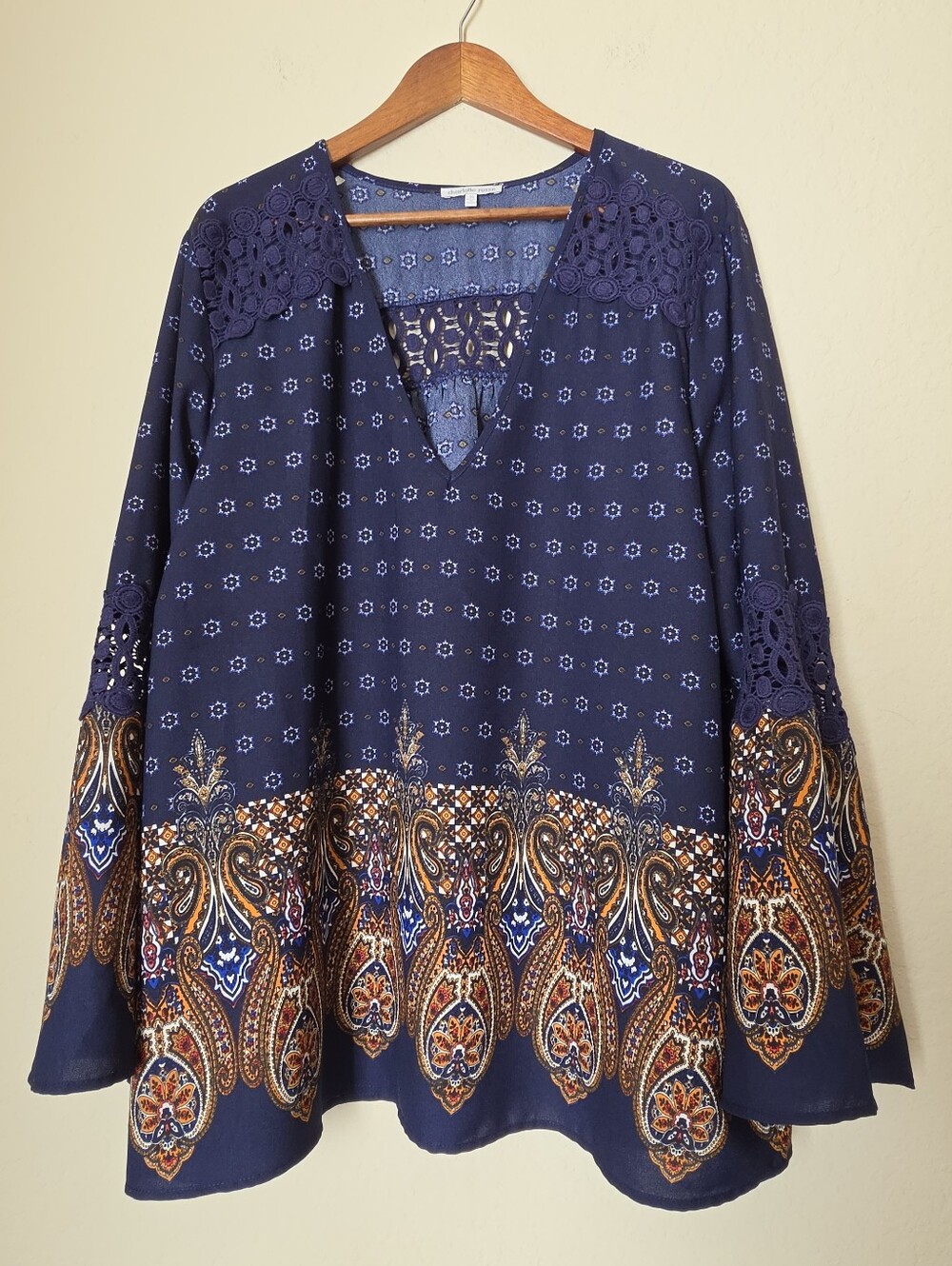 Charlotte Russe Tunic Top Womens 3X Navy Blue Gold Paisley Floral Lace Accent